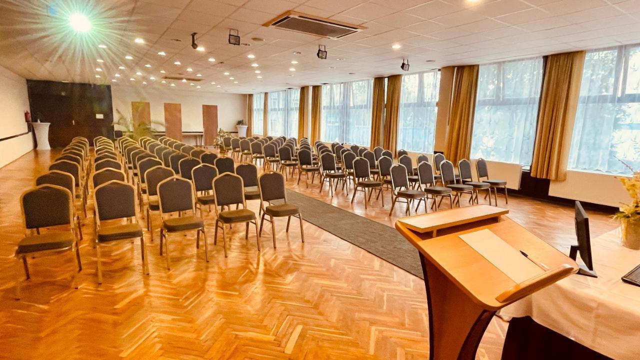 Hotel Magistern Konferencia és WellnessHotel Siófok Exterior foto